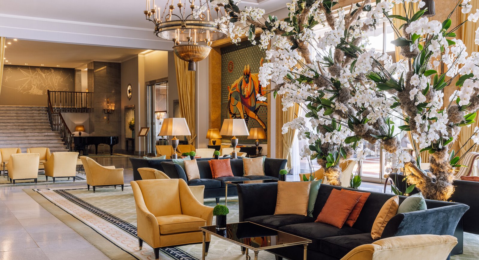 Four Seasons Hotel Ritz Lisbon — vibe