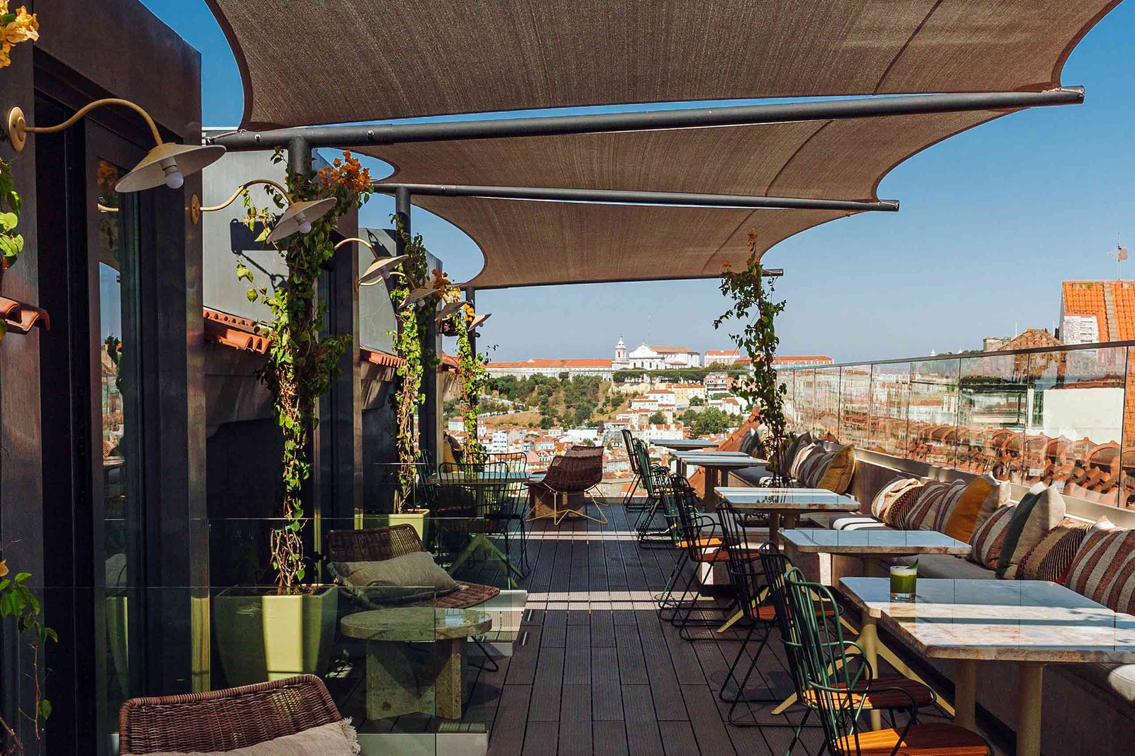 The Lumiares Hotel & Spa, lumi rooftop bar & restaurant