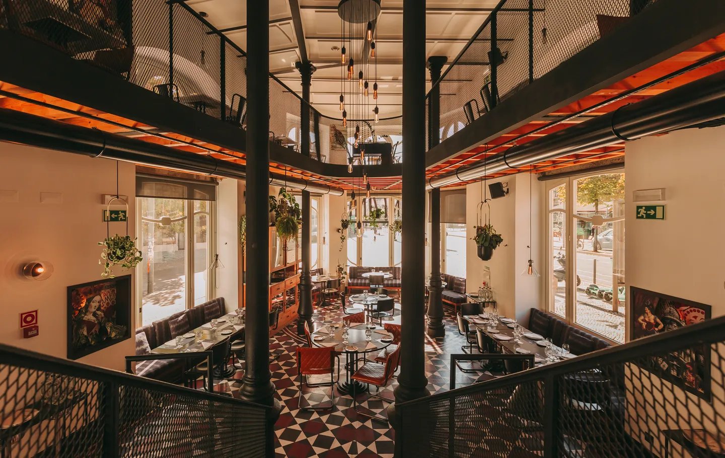 1908 Lisboa Hotel — eat & drink