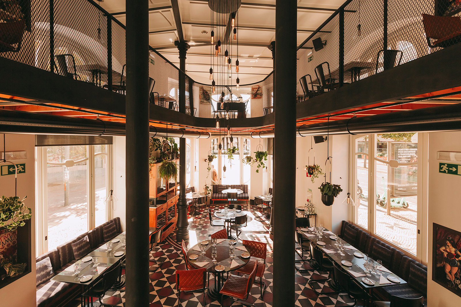 1908 Lisboa Hotel — eat & drink
