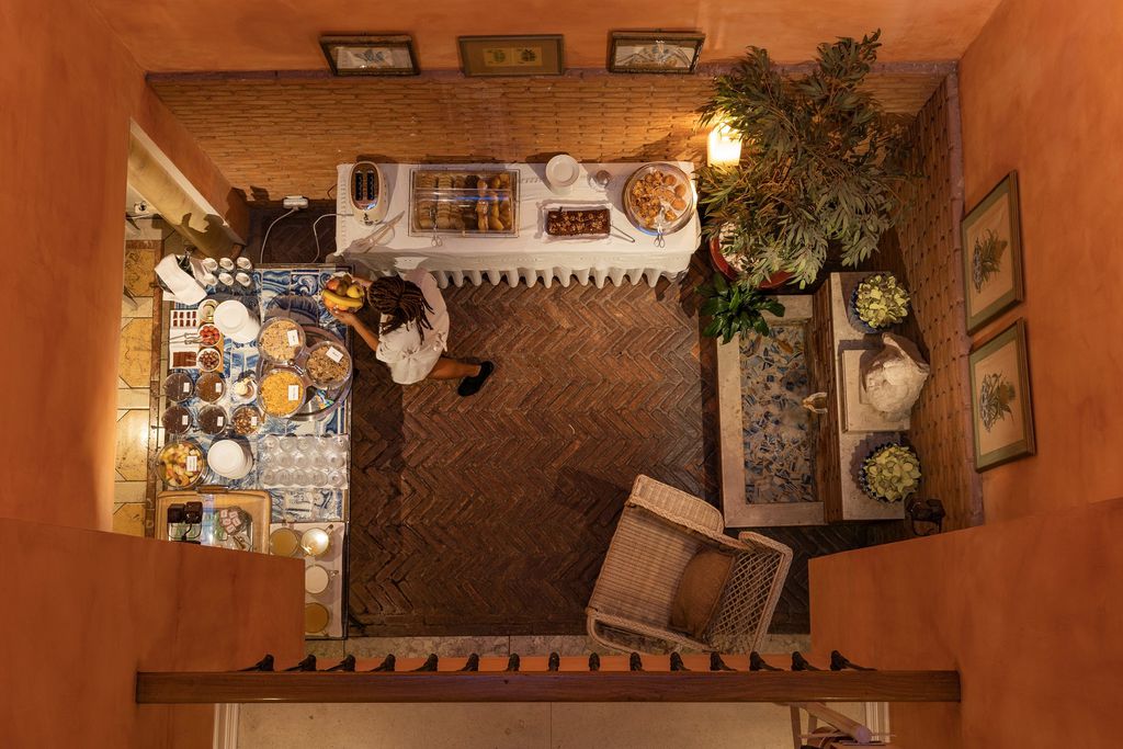 As Janelas Verdes Hotel — eat & drink