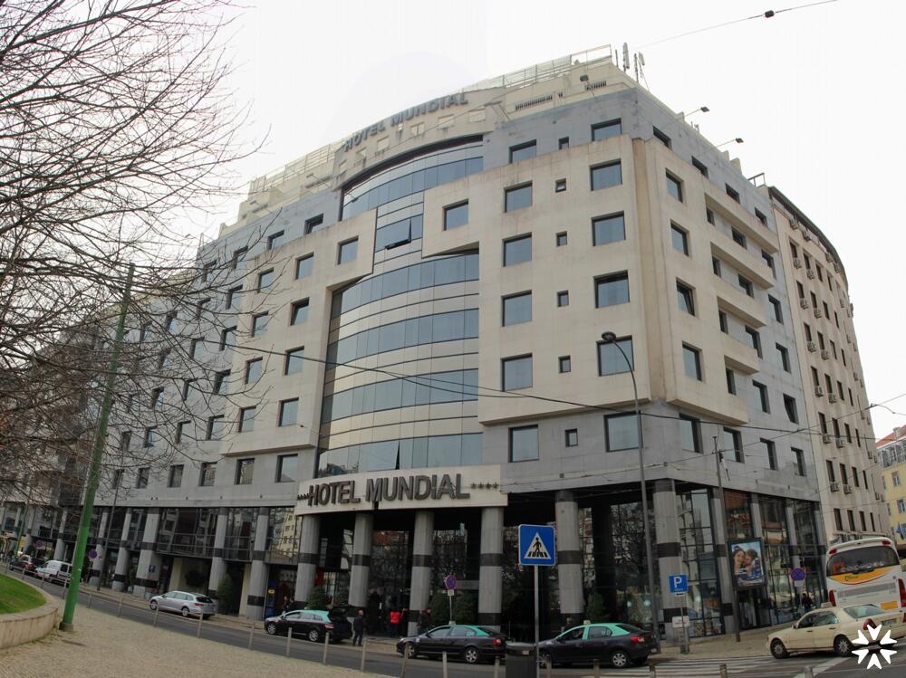 Hotel Mundial — backstory