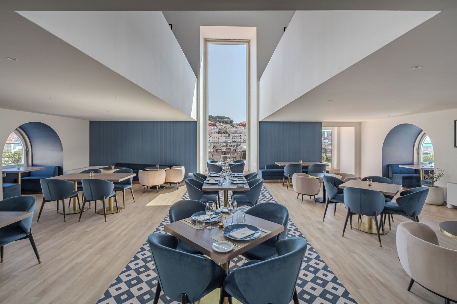 Hotel do Chiado — eat & drink