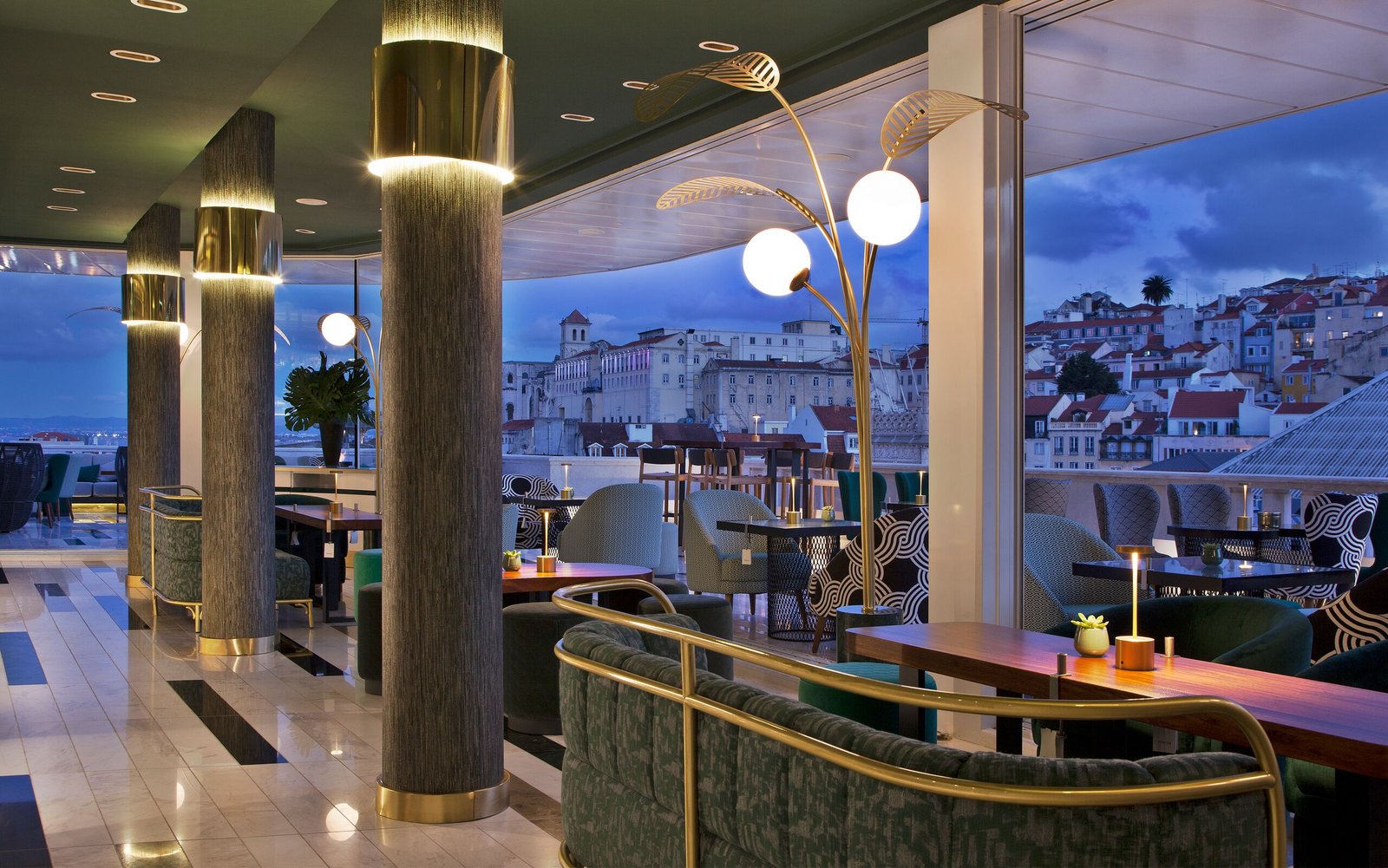 Altis Avenida Hotel — eat & drink