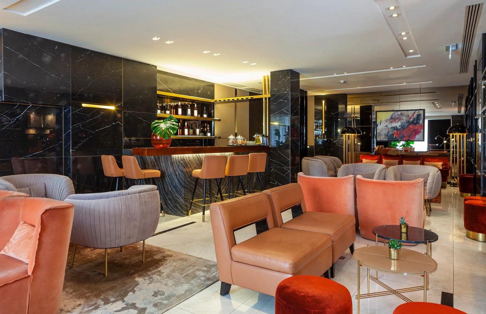 Altis Avenida Hotel — eat & drink