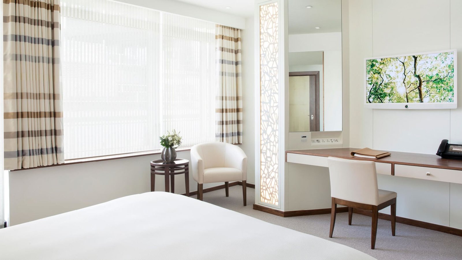 COMO Metropolitan London — rooms