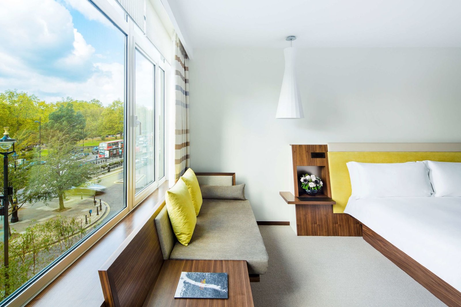 COMO Metropolitan London — rooms