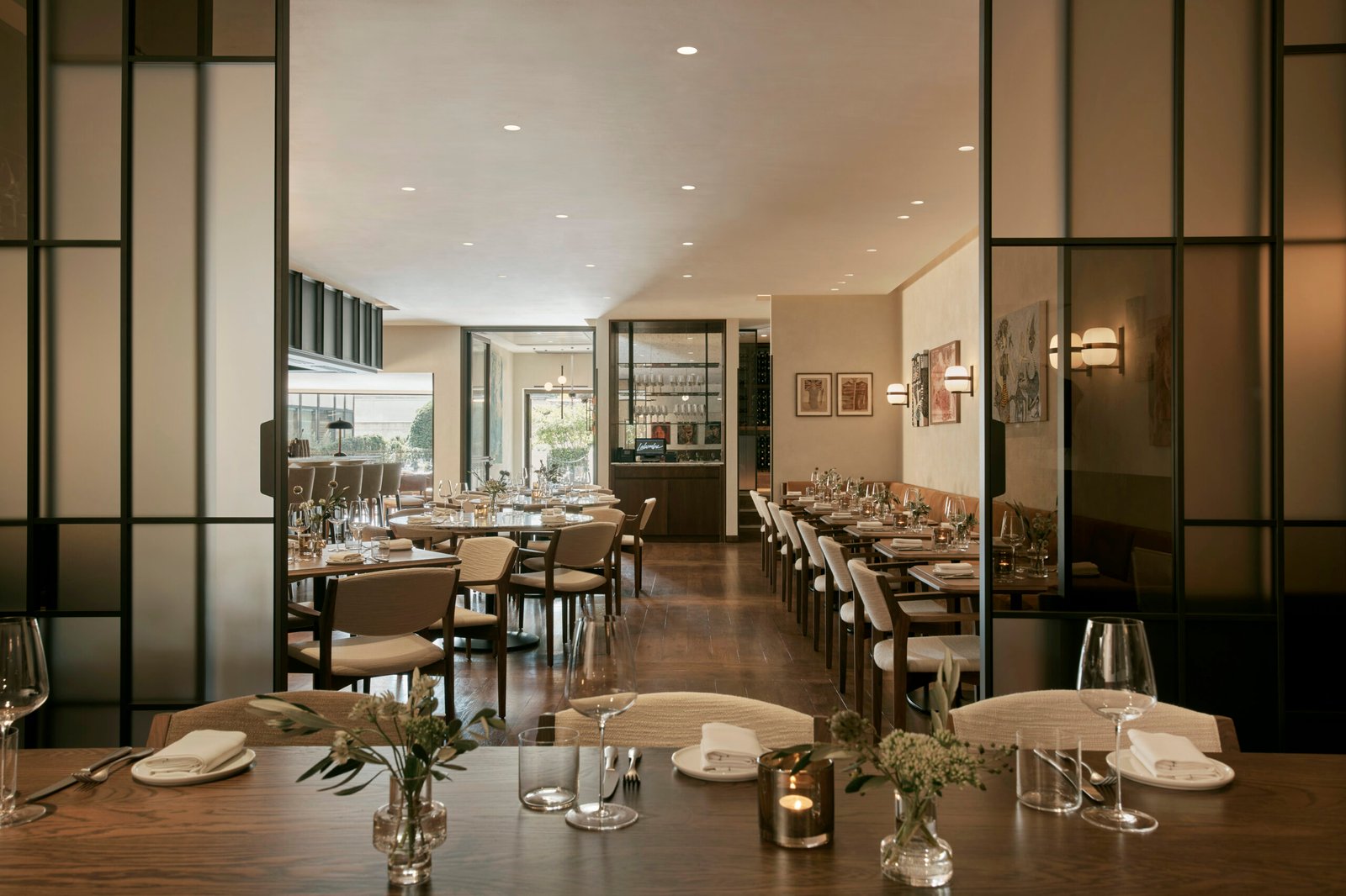 COMO Metropolitan London, at the table