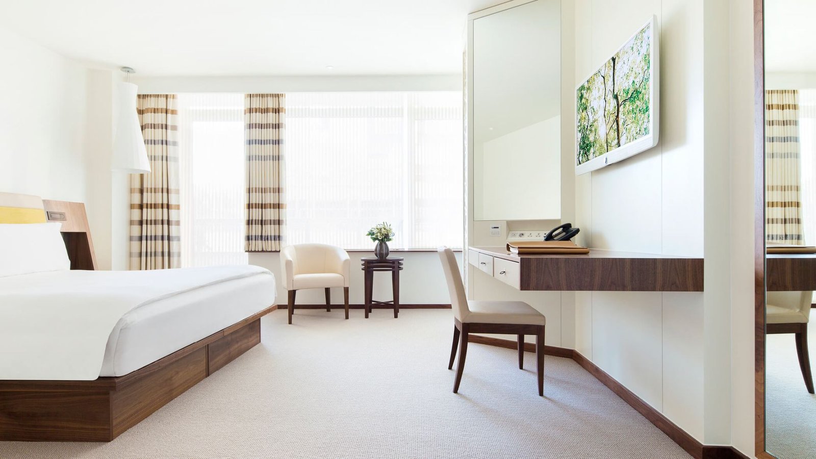 COMO Metropolitan London — rooms