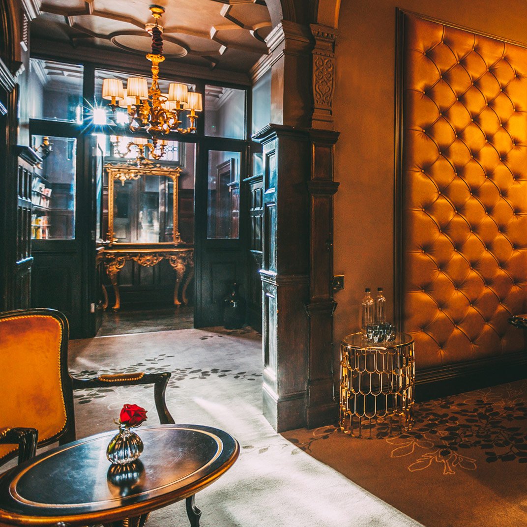 11 Cadogan Gardens — vibe