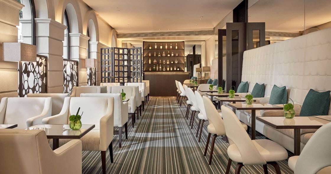 Como The Halkin — eat & drink