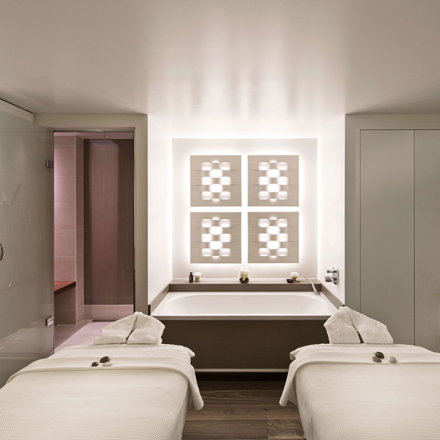 Como The Halkin — wellness