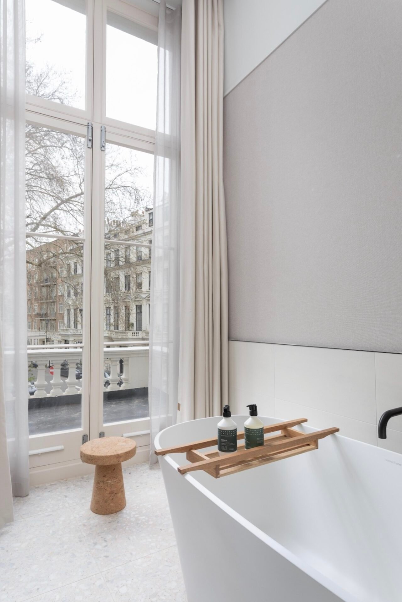 Inhabit Queen's Gardens — rooms