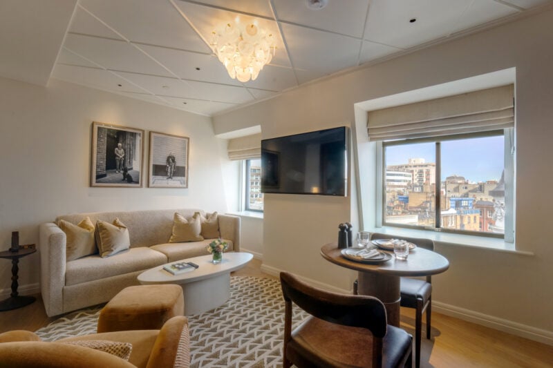 The Newman — rooms