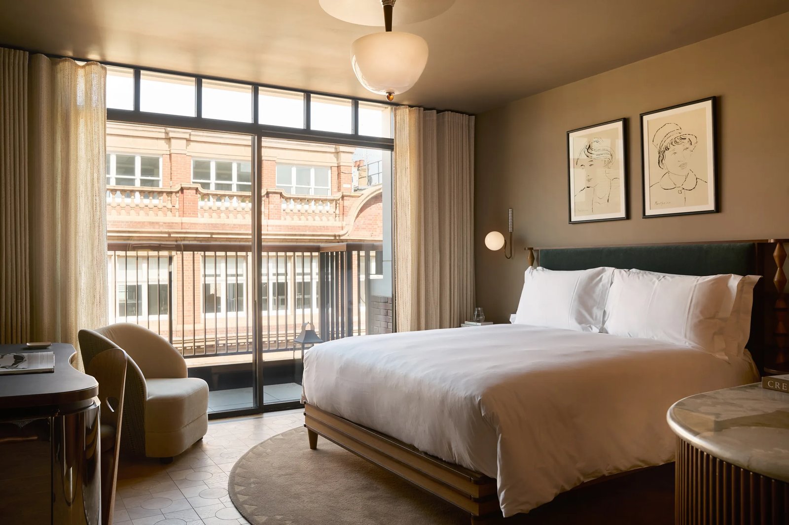 The Newman — rooms