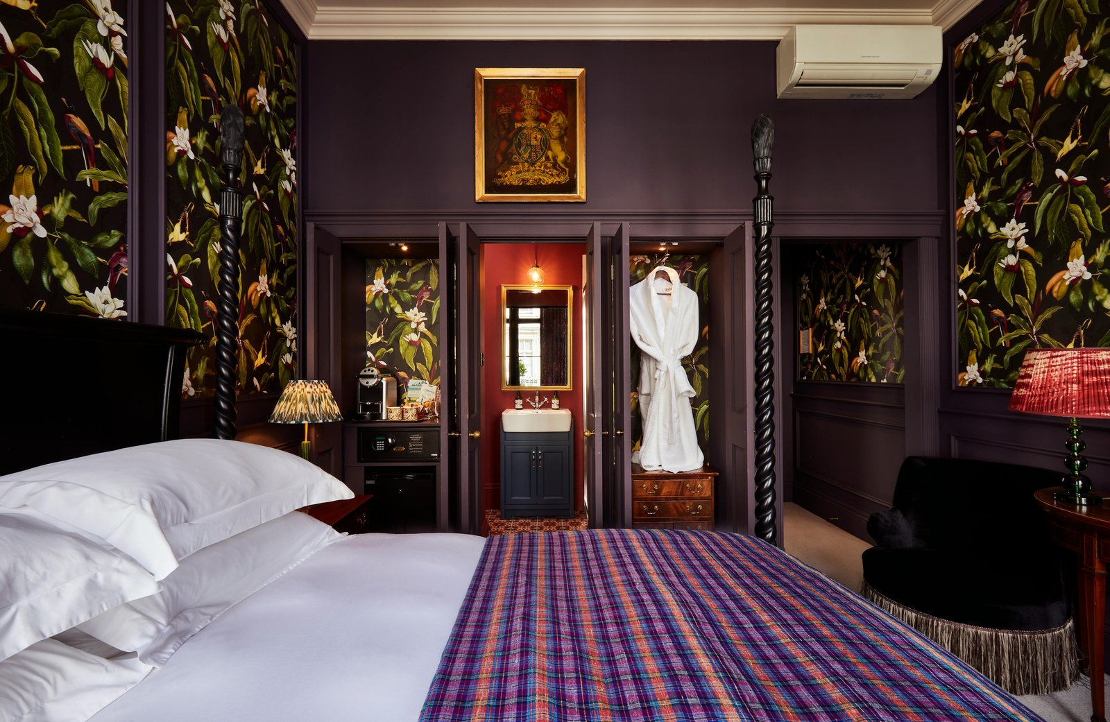 The Portobello Hotel — rooms