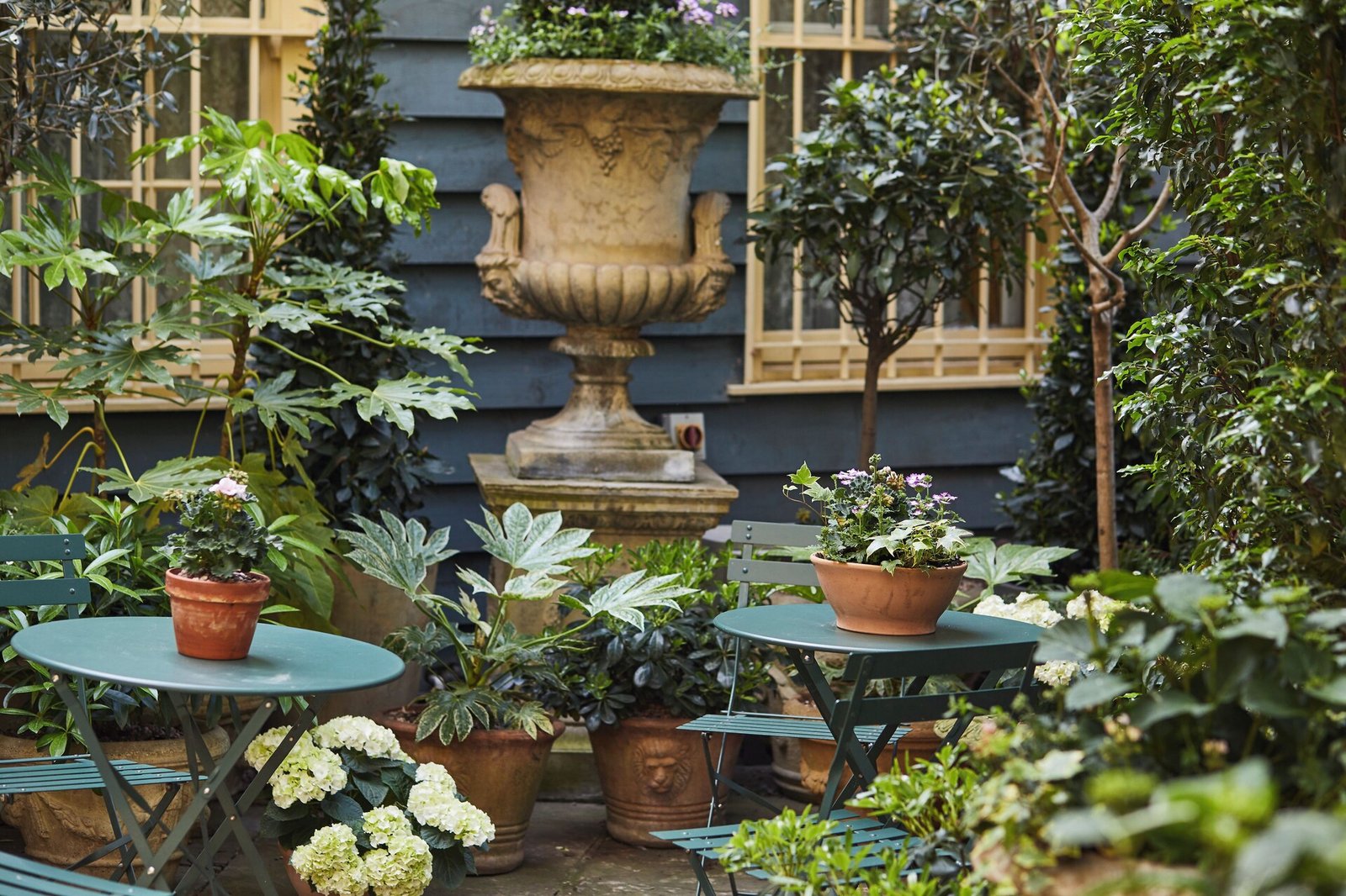 The Rookery — vibe