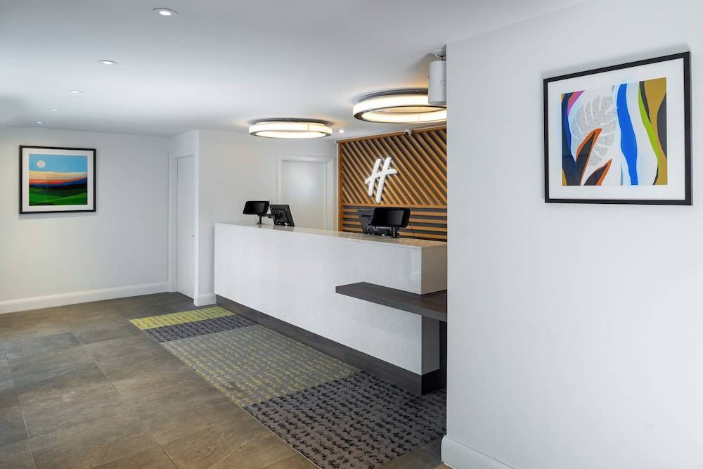 Redchurch Townhouse — vibe
