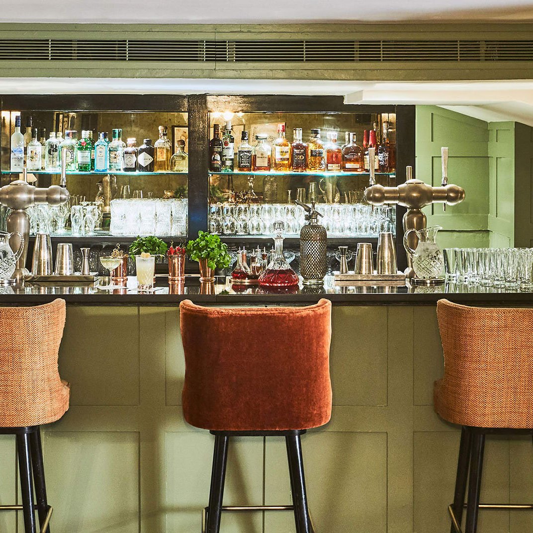 High Road House — eat & drink