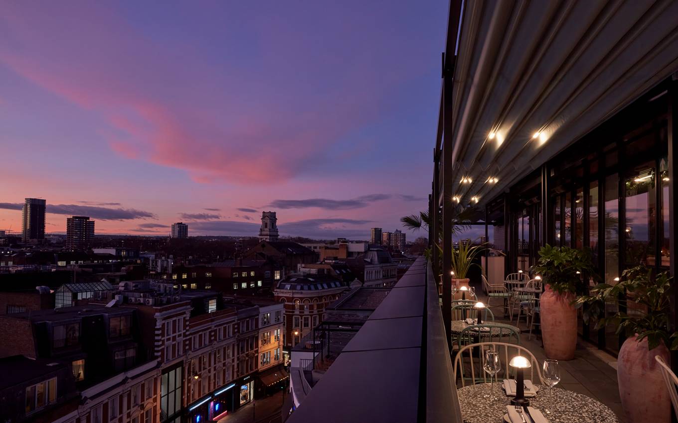 One Hundred Shoreditch — vibe