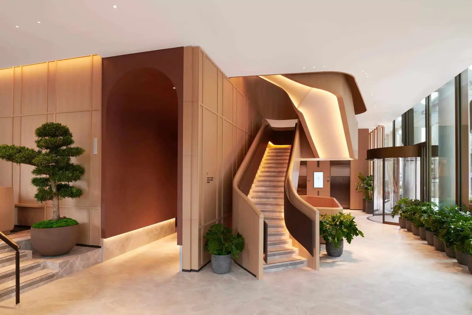 Pan Pacific London — vibe