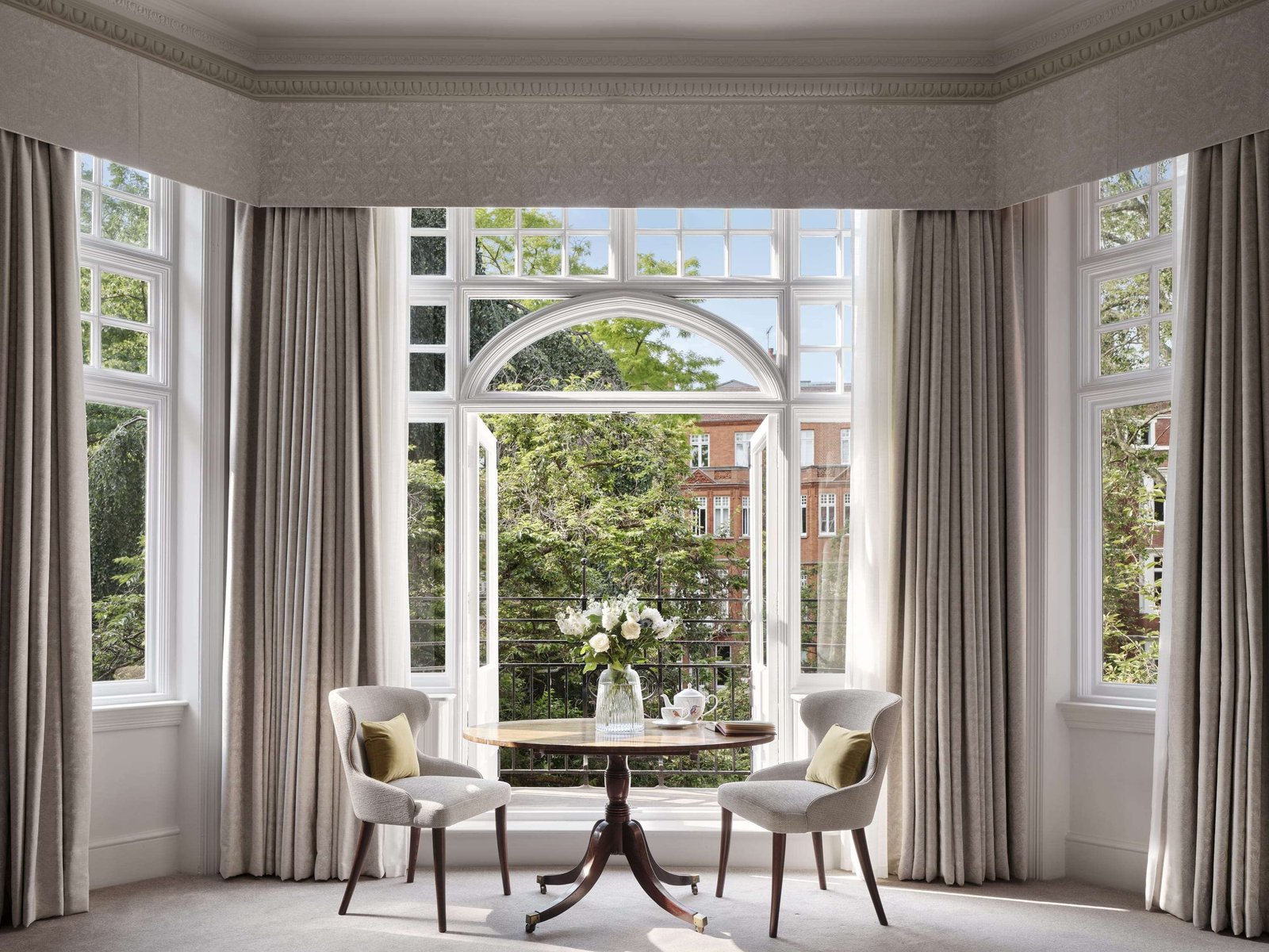The Chelsea Townhouse — eat & drink