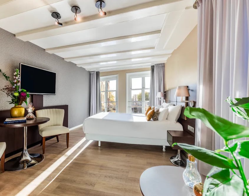 Hotel NH Collection Amsterdam Barbizon Palace — rooms