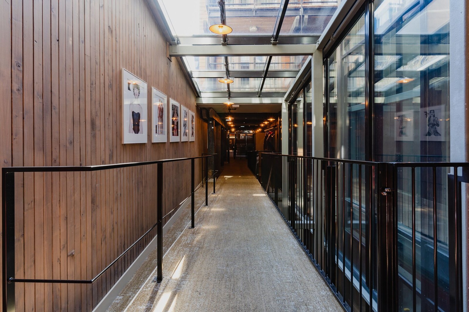 Hotel van de Vijsel — vibe