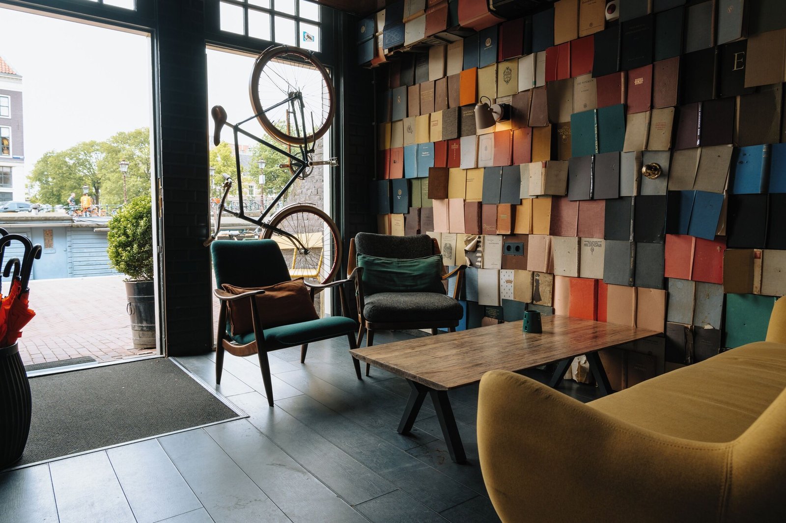 Max Brown Hotel Canal District — eat & drink
