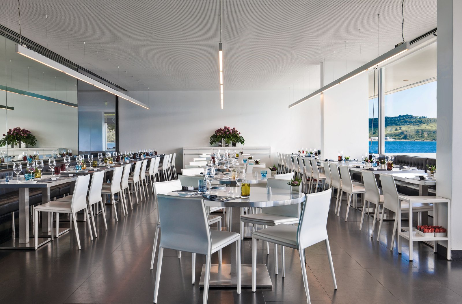 Altis Belém Hotel & Spa, at the table