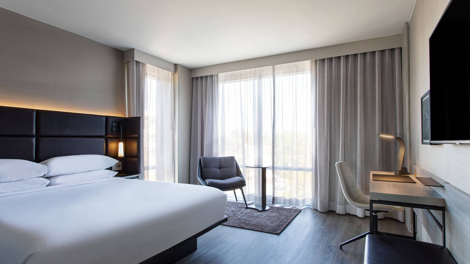 AC Hotel Palo Alto — rooms