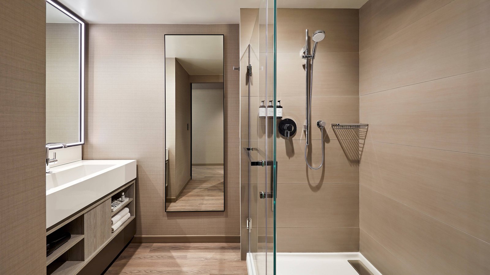 AC Hotel Palo Alto — rooms