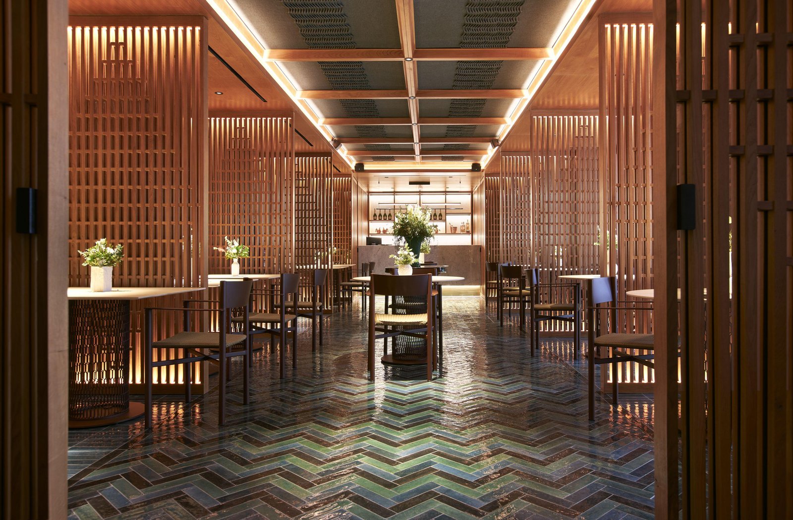 Valverde Lisboa Hotel & Garden — eat & drink