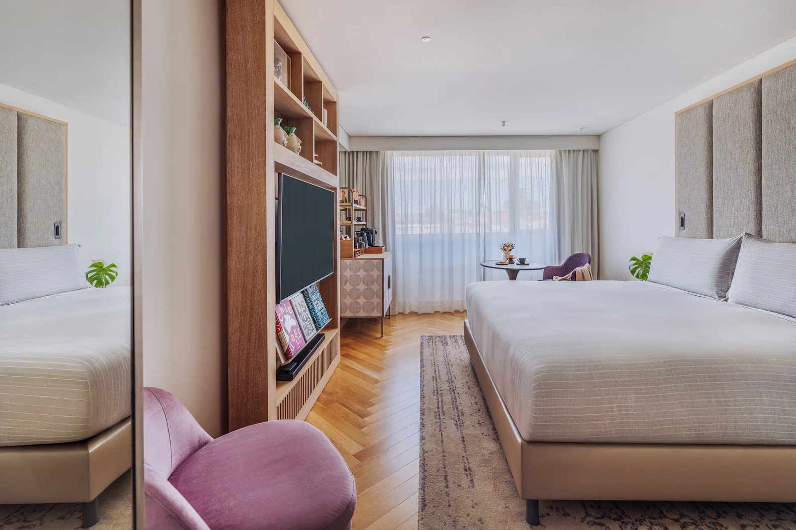 ME Lisbon — rooms