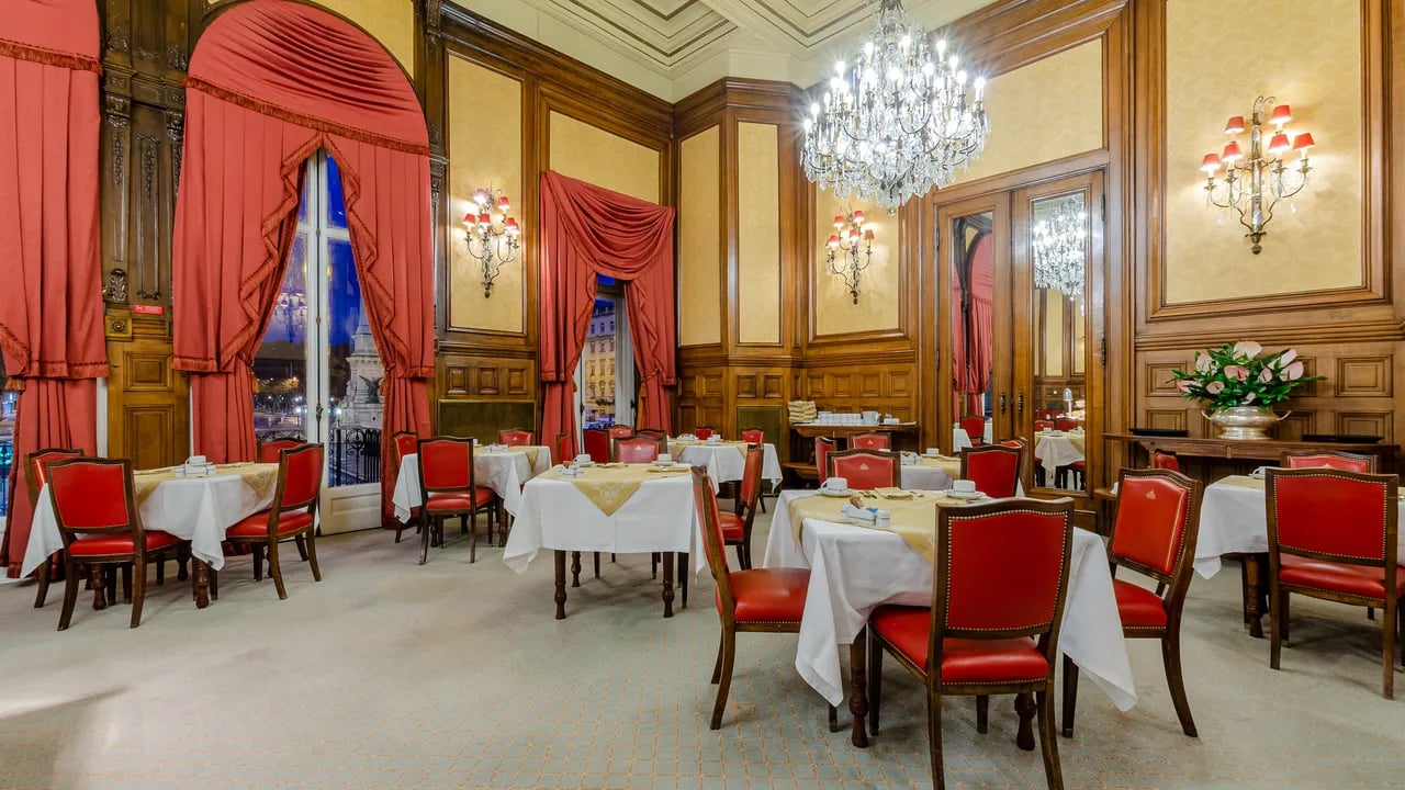 Avenida Palace — eat & drink