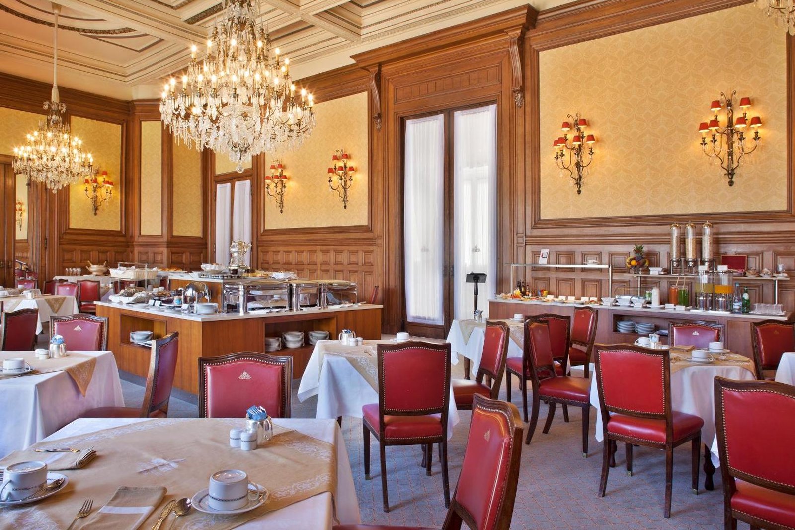 Avenida Palace — eat & drink