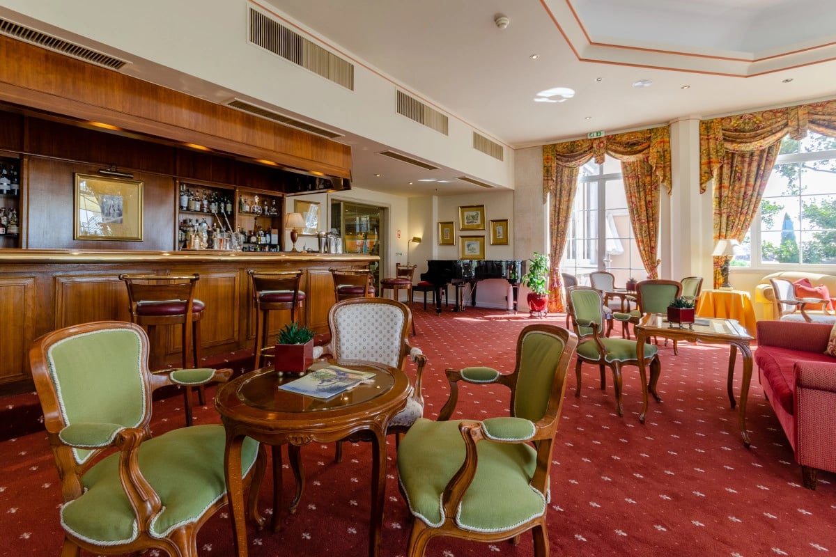 Olissippo Lapa Palace Hotel — eat & drink