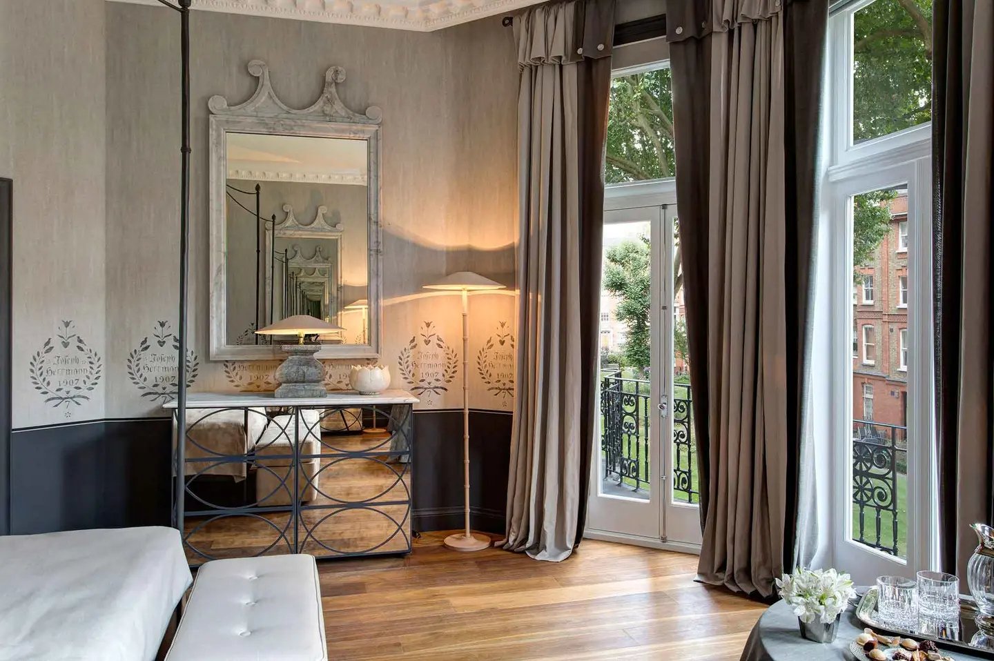 The Franklin — rooms