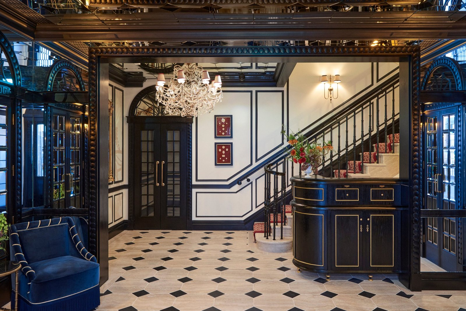The Twenty Two London — vibe