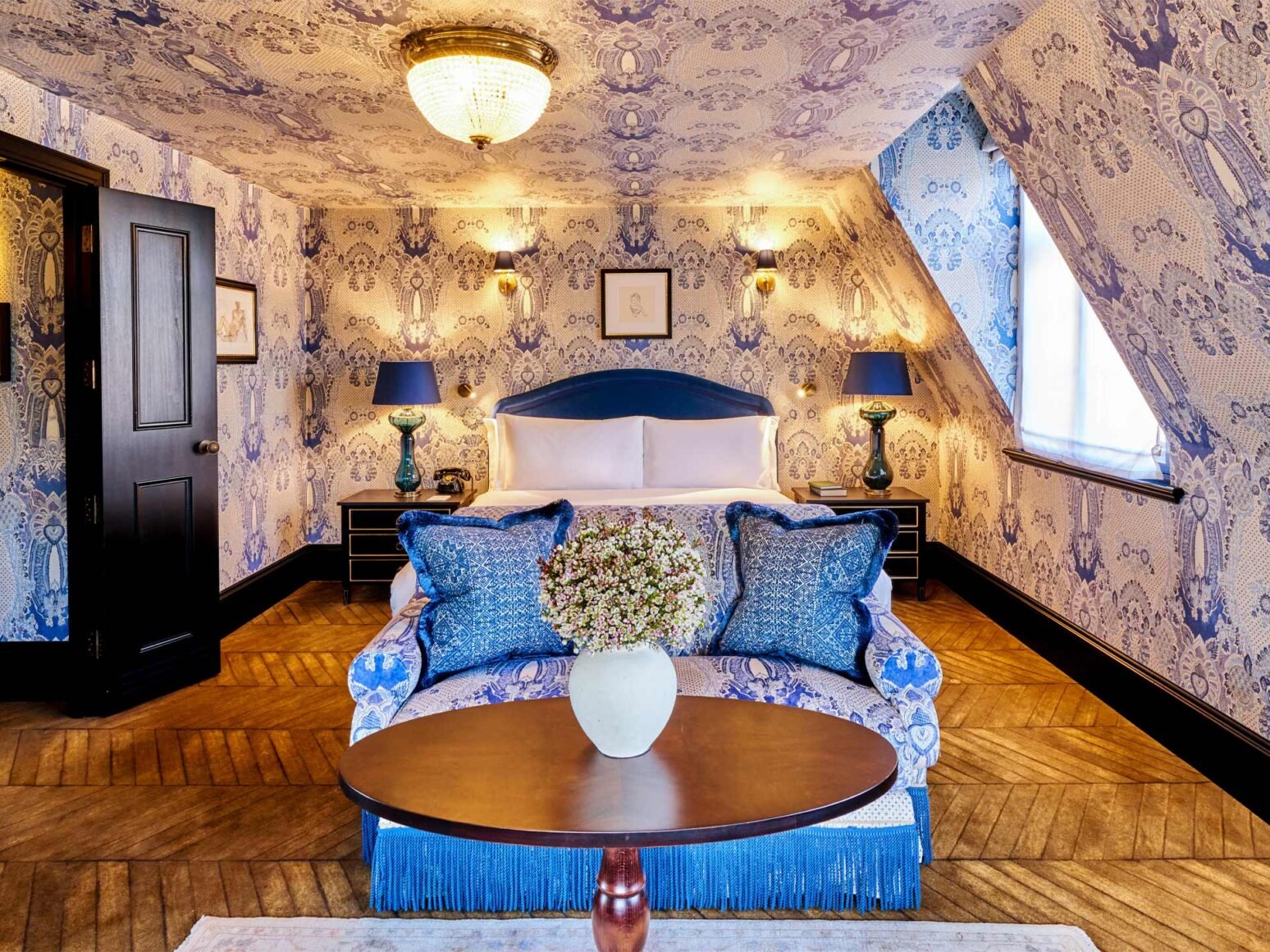 The Twenty Two London — rooms