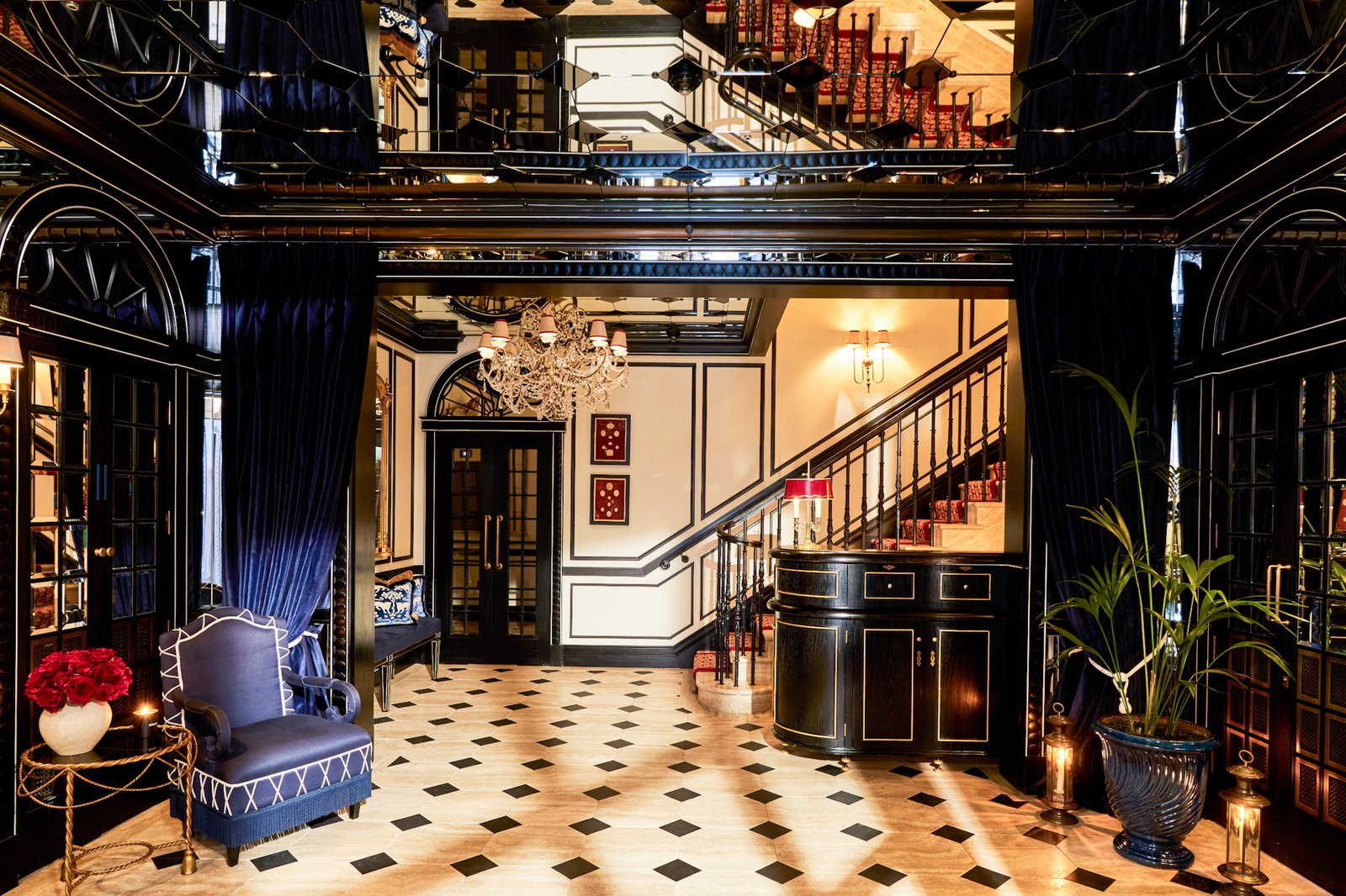 The Twenty Two London — vibe
