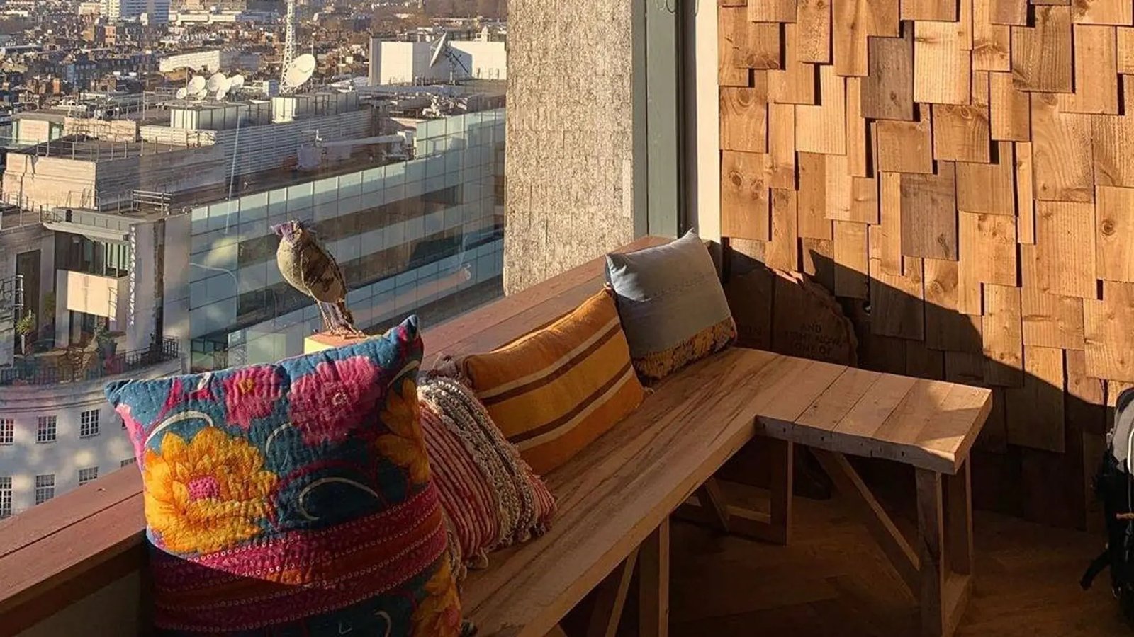 Treehouse Hotel London — vibe