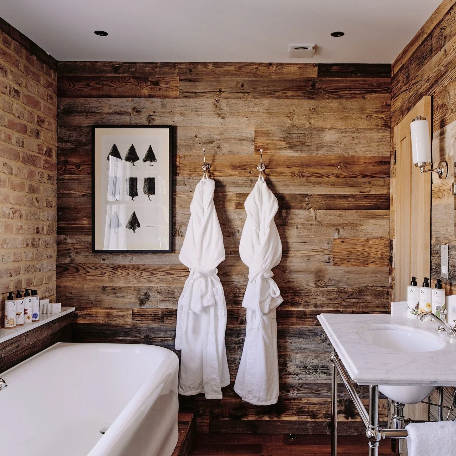 Artist Residence London — rooms