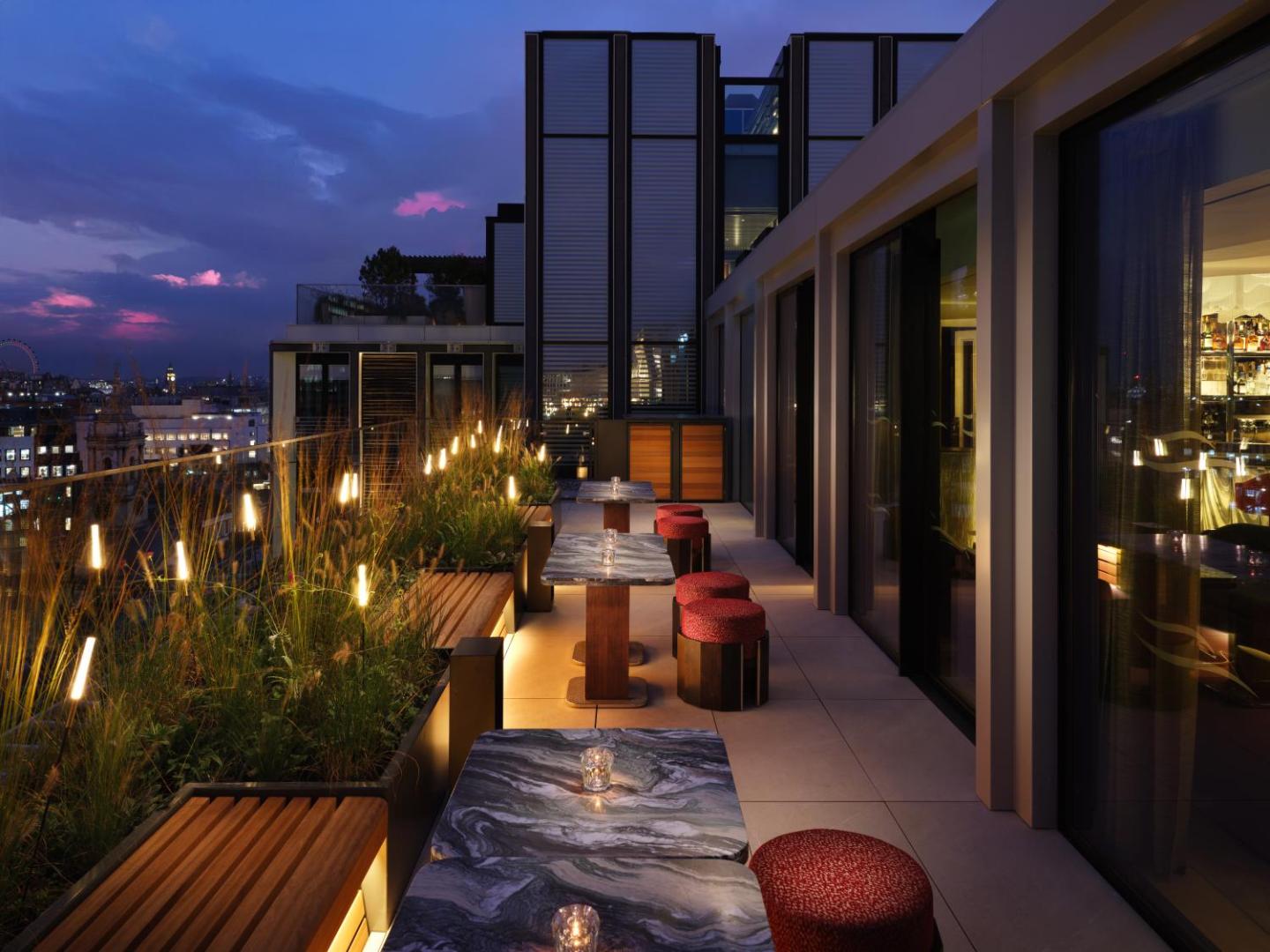 Mandarin Oriental Mayfair Hotel, hanover bar (abar rooftop)