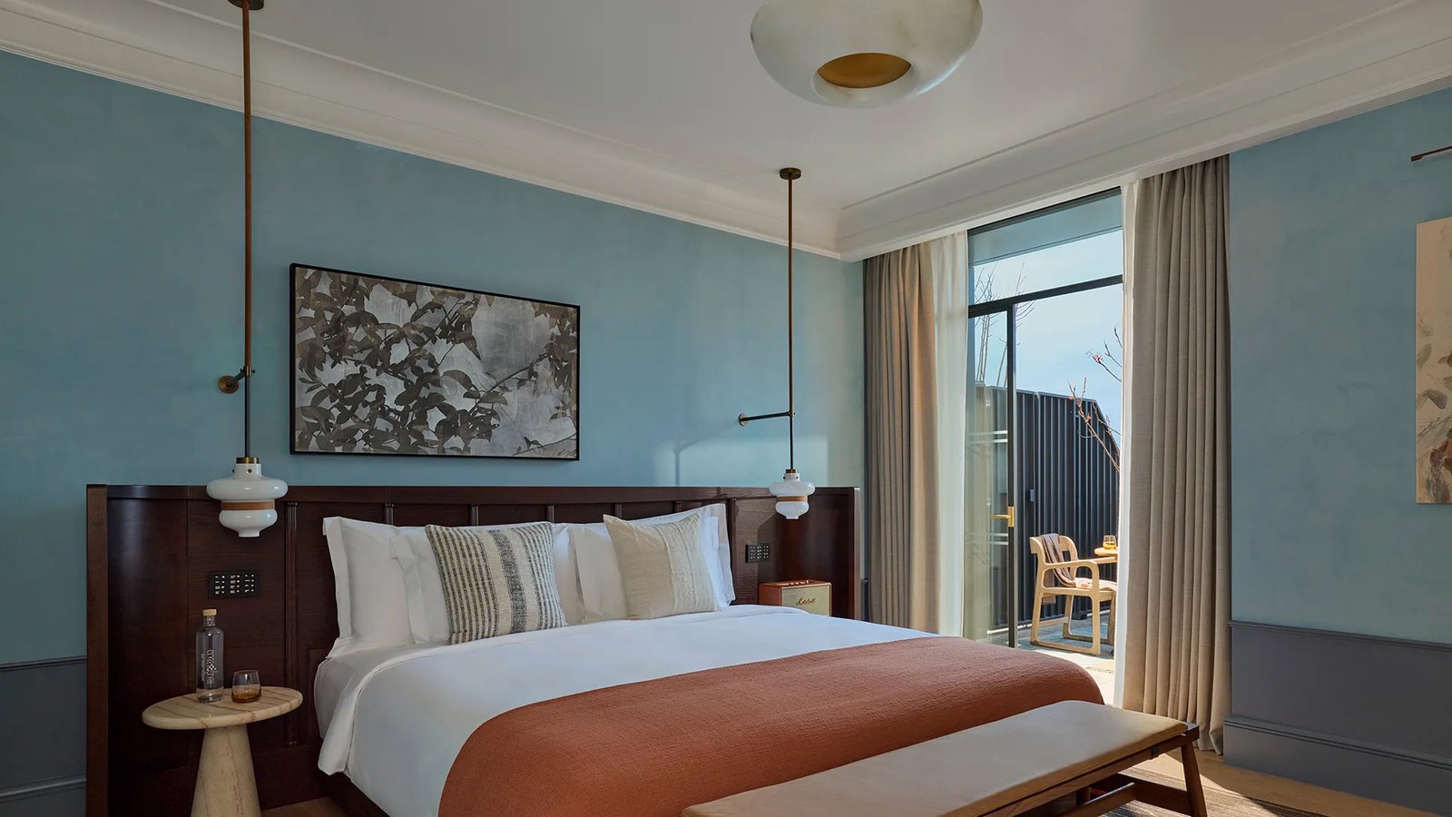 Six Senses London — rooms