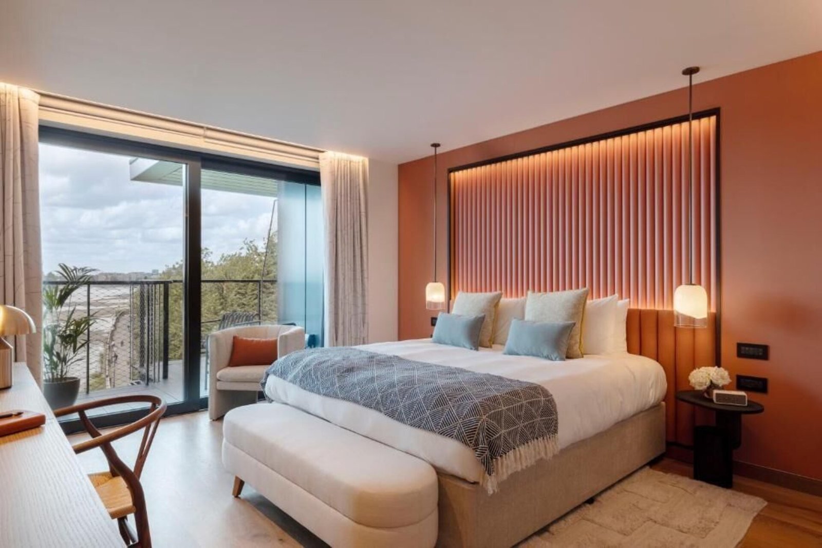 Fulham Pier Hotel — rooms