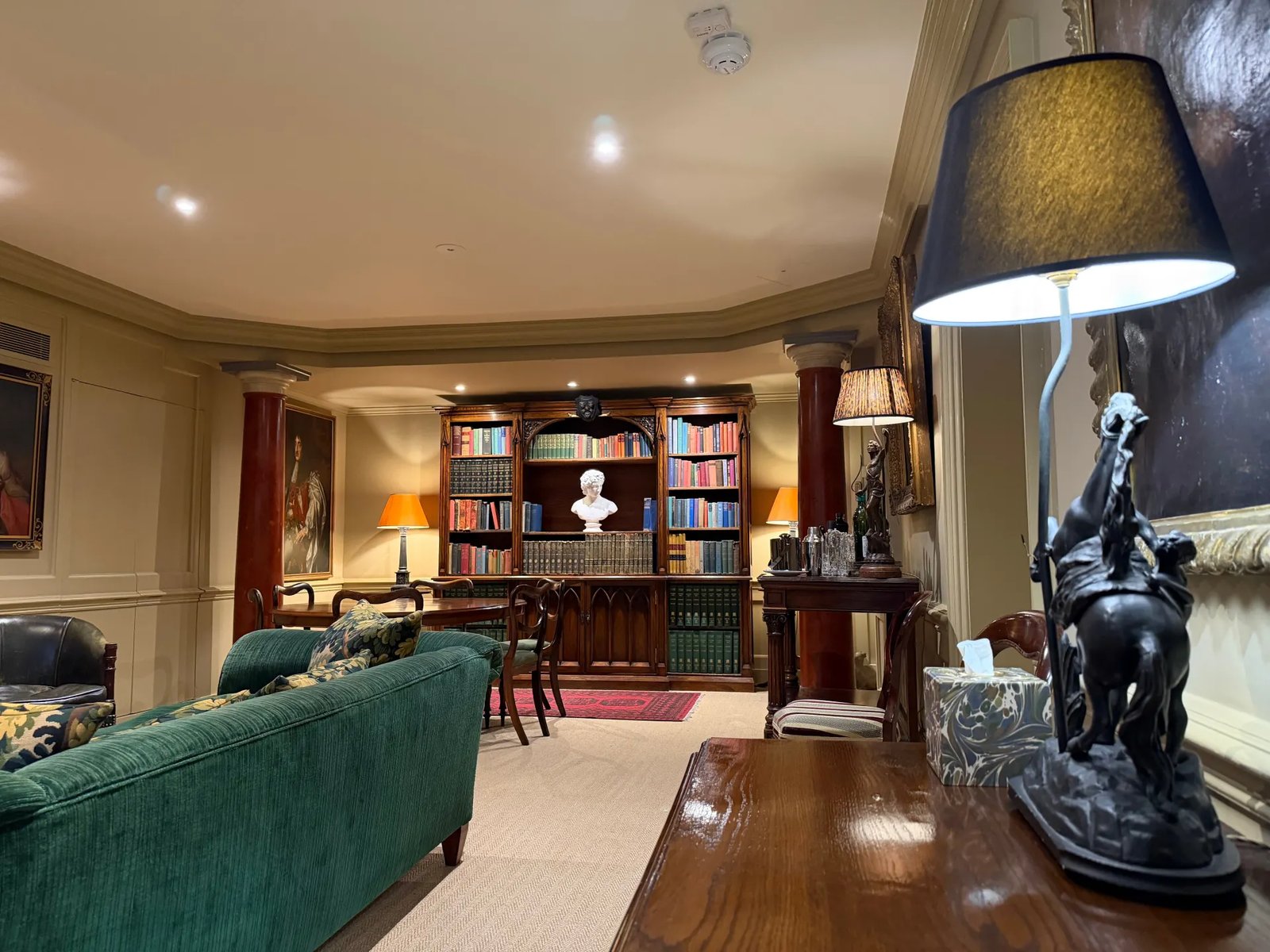 Hazlitt's Hotel — eat & drink