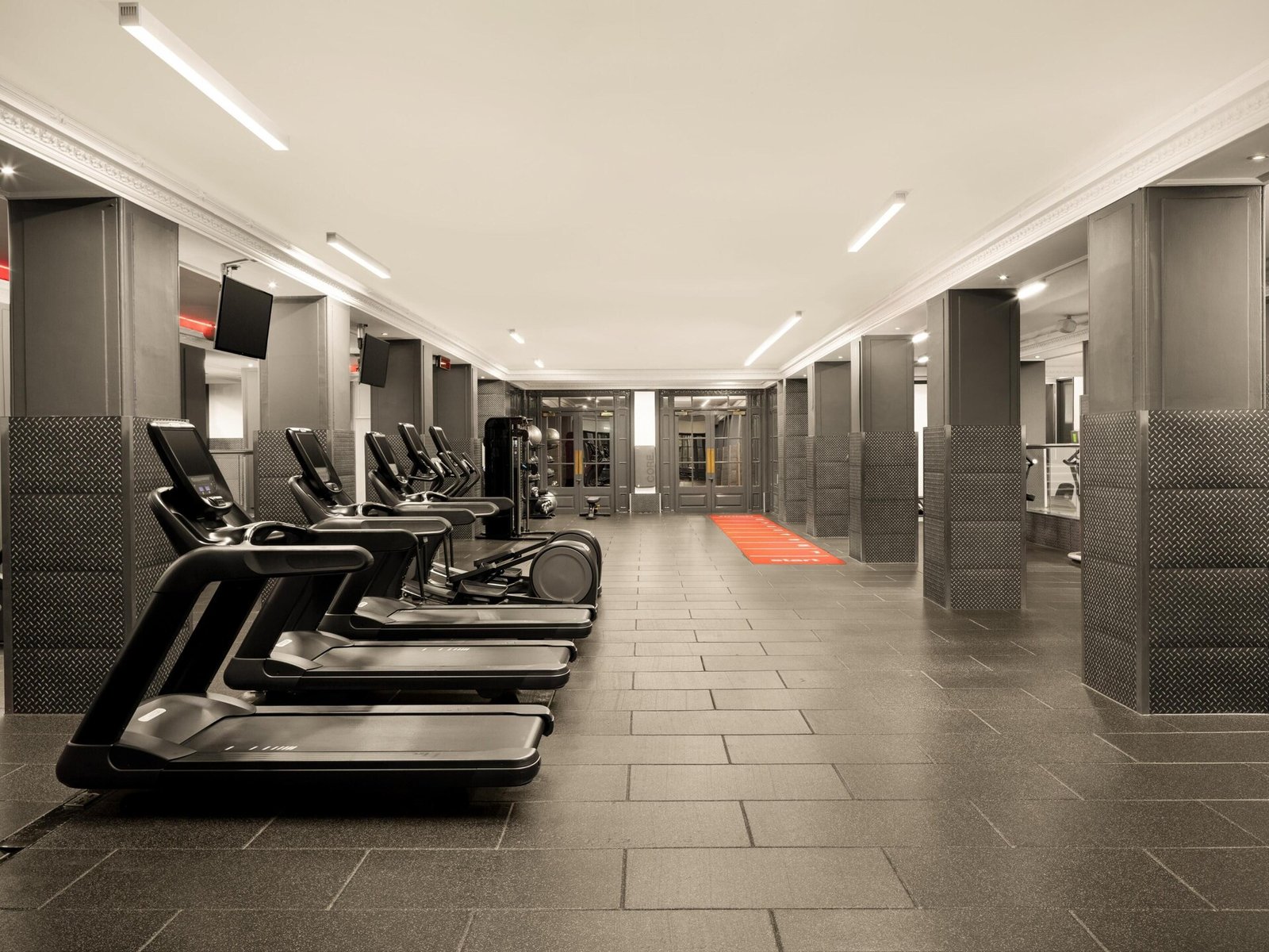 The Waldorf Hilton Hotel — wellness