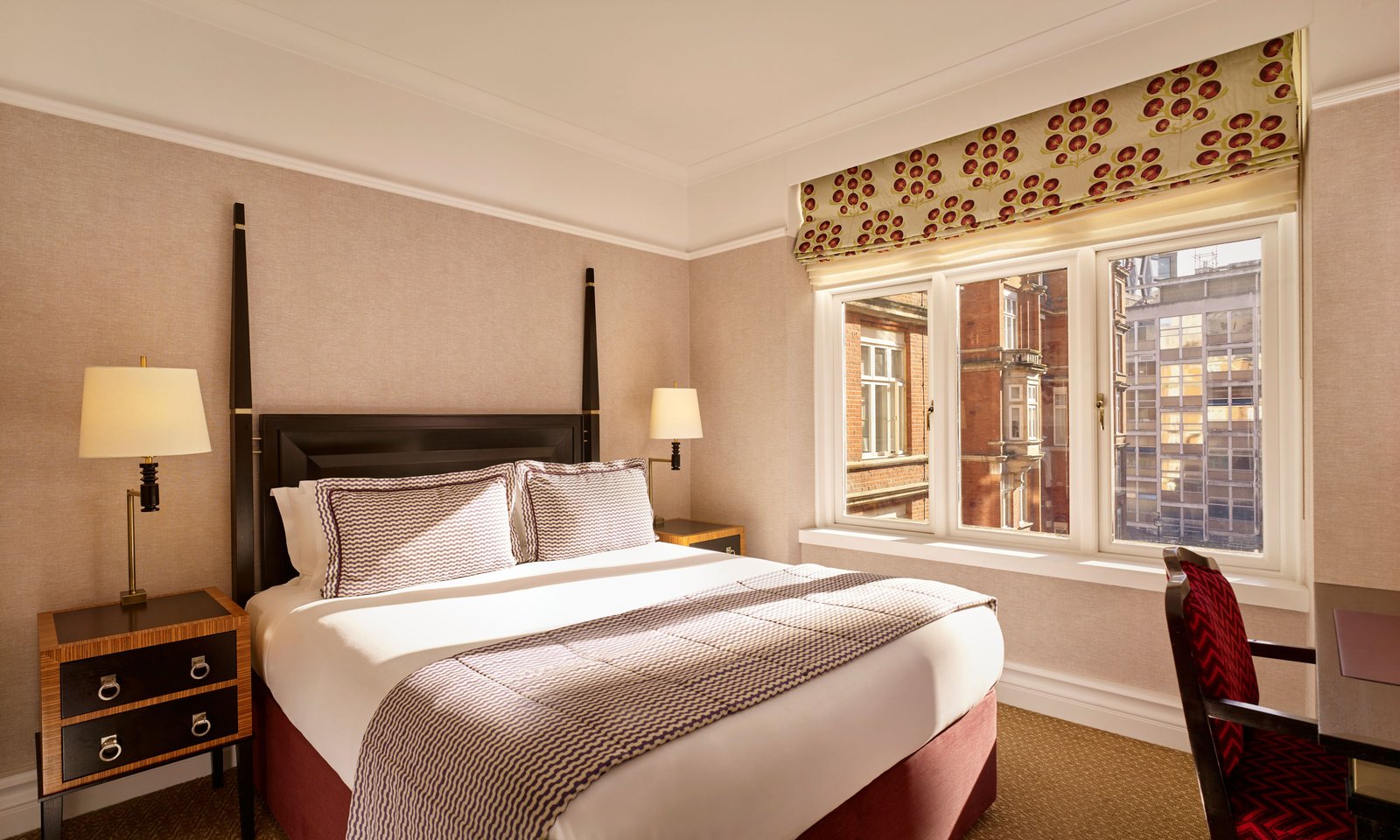 St. Ermin's Hotel, Autograph Collection — rooms