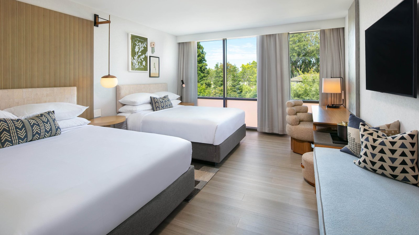 Hotel Citrine — rooms